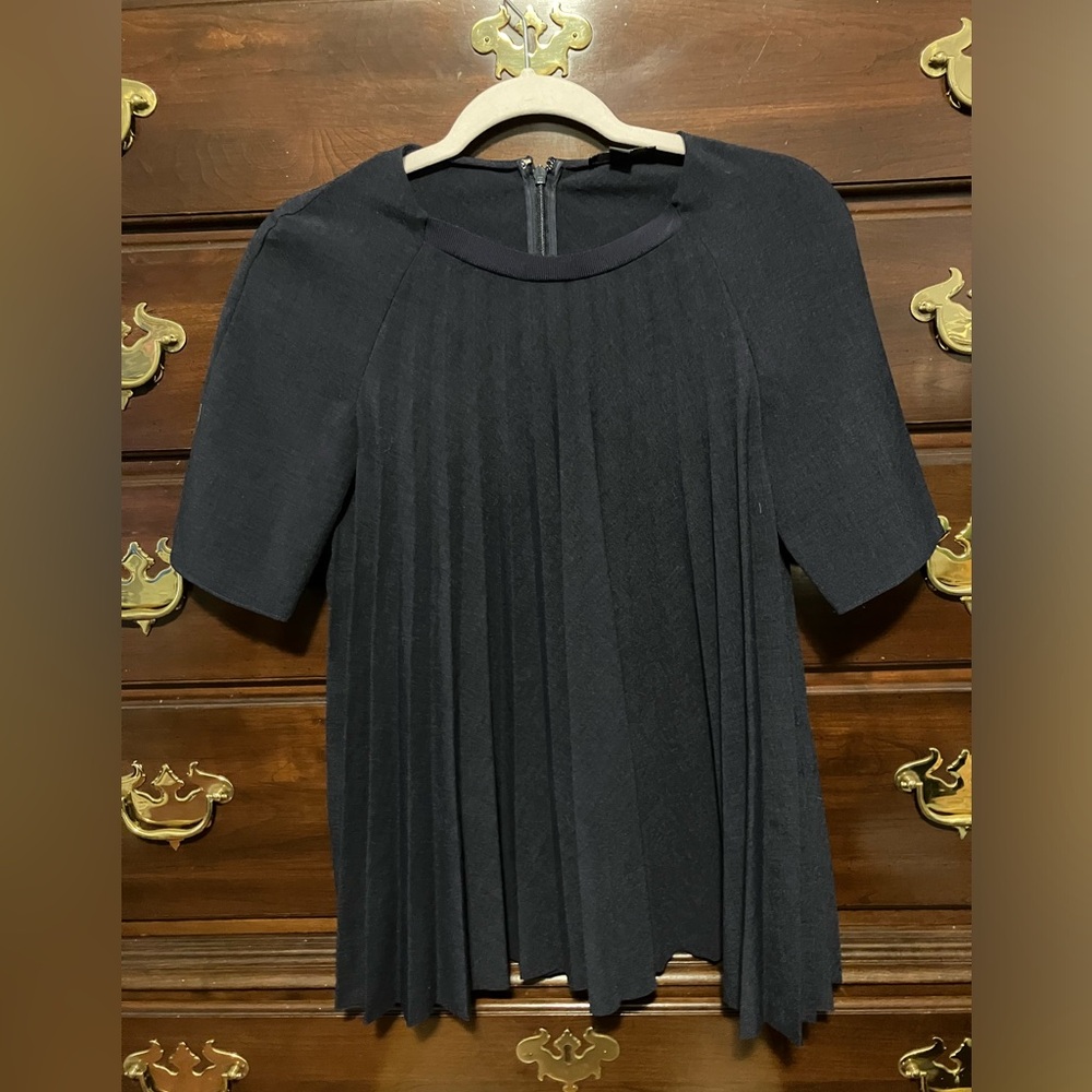 COS Pleated Navy Crepe Short Sleeve Top size 4